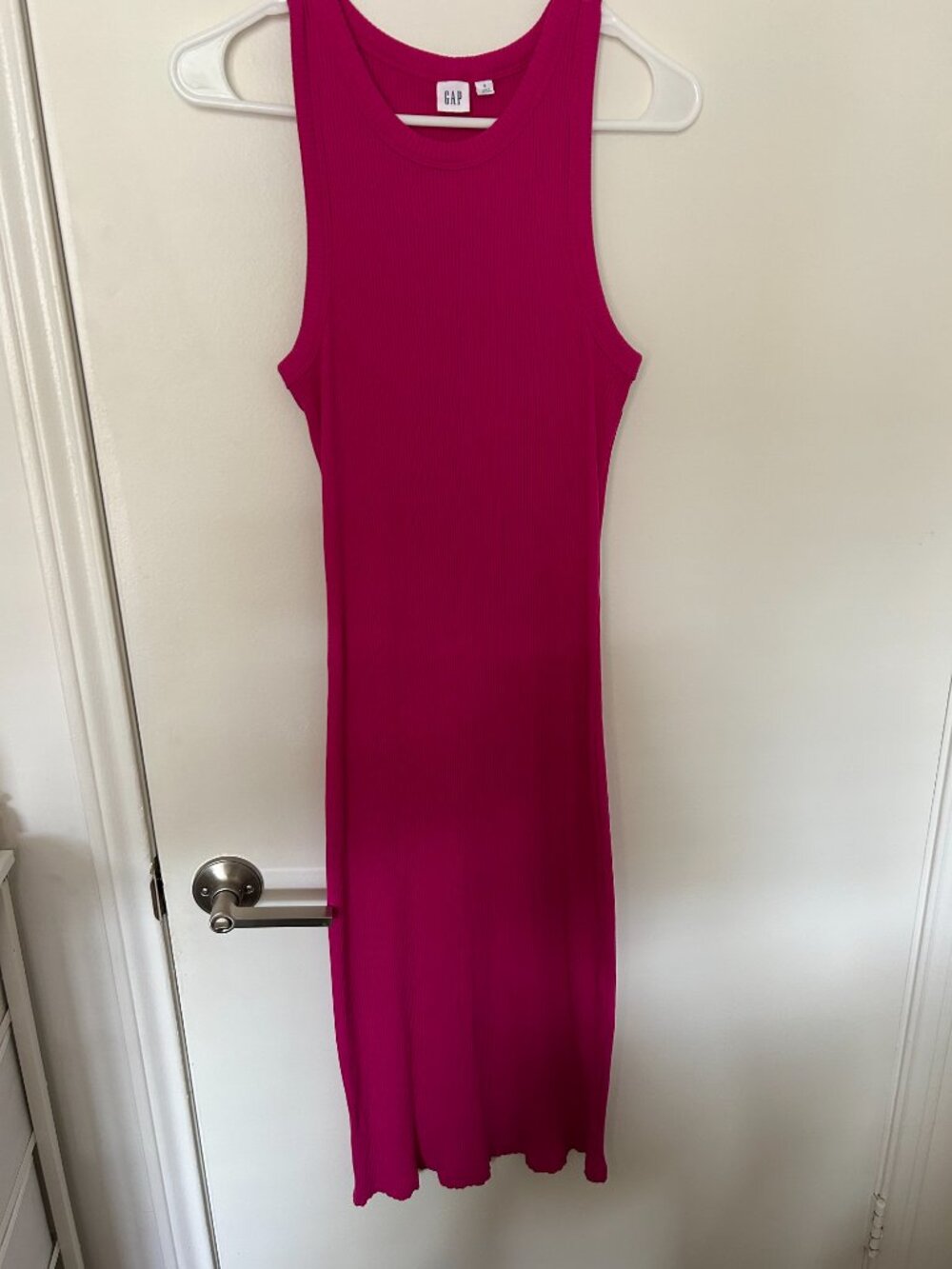 Gap ribbed fitted maxi dress
